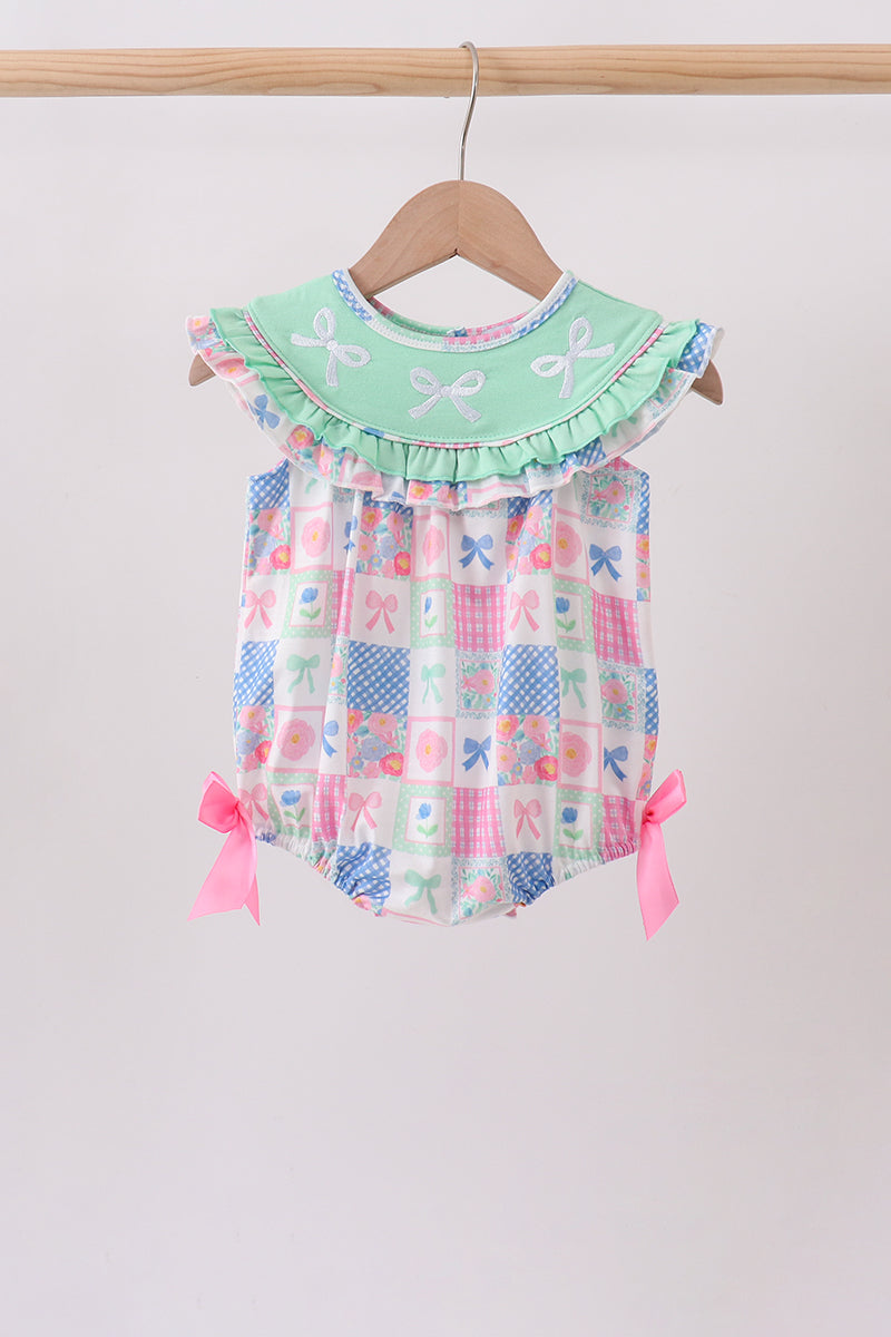 Green Bow Embroidered Checkered Bubble - 1