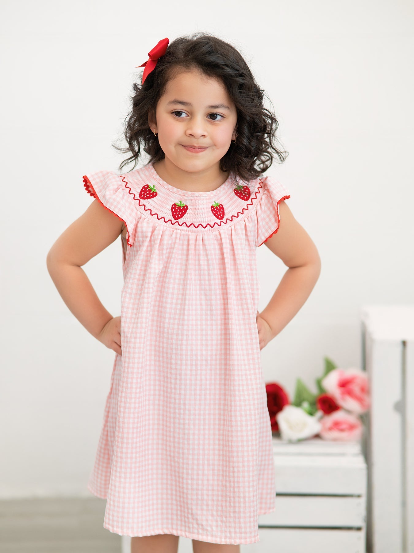 Girls Strawberry Embroidered Plaid Smocked Dress – Bluebonnet Littles