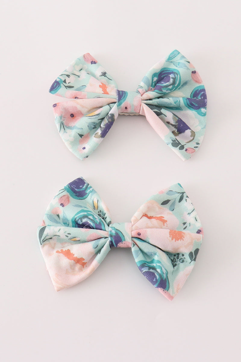 Green garden serenity print girl piggie hair bow - 1