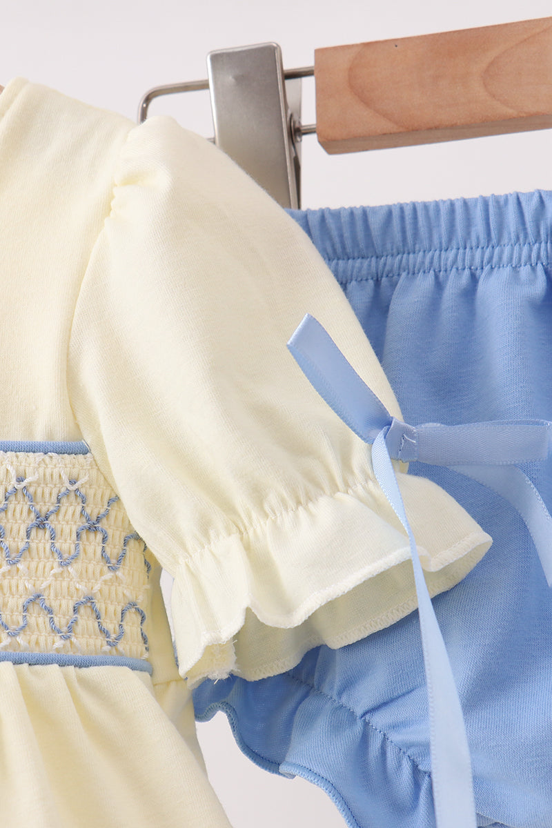 Cream smocked bloomer set - 3
